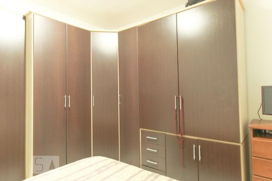 Quarto de apartamento à venda com 1 quarto, 45m² em Santana, Porto Alegre