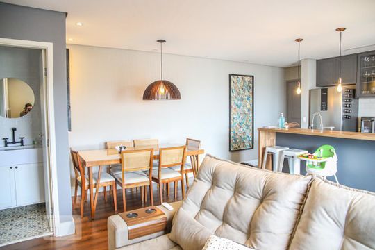 Sala de apartamento à venda com 2 quartos, 65m² em Santa Maria, Santo André