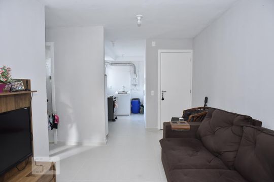 Sala de apartamento à venda com 2 quartos, 45m² em Pechincha, Rio de Janeiro