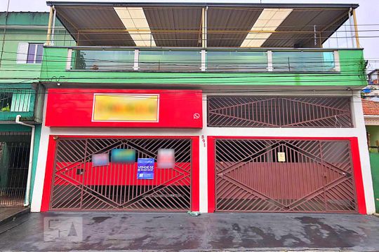 Fachada de casa à venda com 4 quartos, 350m² em Parque João Ramalho, Santo André