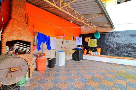 Área de Serviço de casa à venda com 4 quartos, 350m² em Parque João Ramalho, Santo André