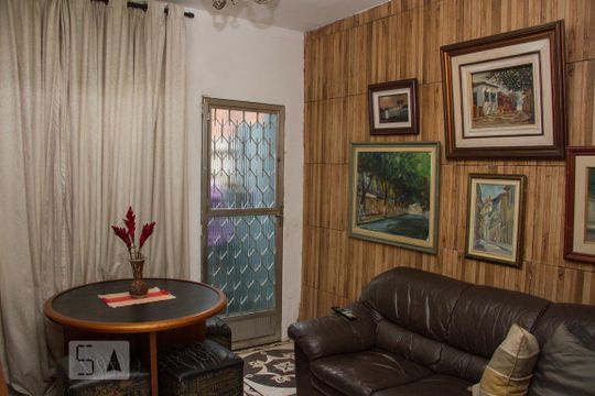 Casa à venda com 2 quartos, 65m² em Irajá, Rio de Janeiro