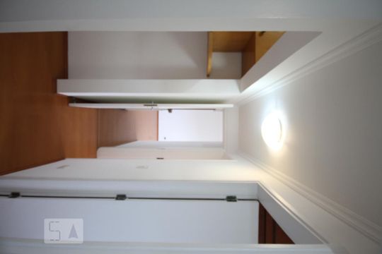 Corredor de apartamento à venda com 2 quartos, 70m² em Jardim Vila Mariana, São Paulo