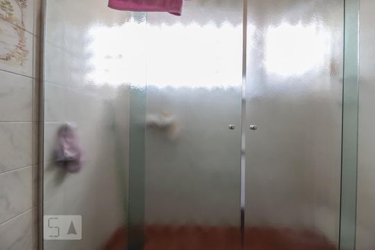 Banheiro Social de casa à venda com 3 quartos, 260m² em Cidade Líder, São Paulo
