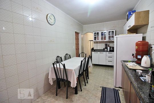 Cozinha de casa à venda com 4 quartos, 187m² em Jardim Copacabana, São Bernardo do Campo