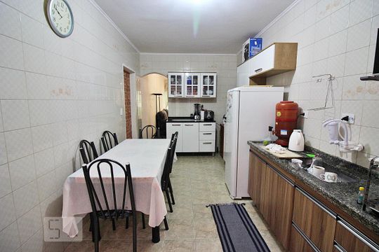 Cozinha de casa à venda com 4 quartos, 187m² em Jardim Copacabana, São Bernardo do Campo