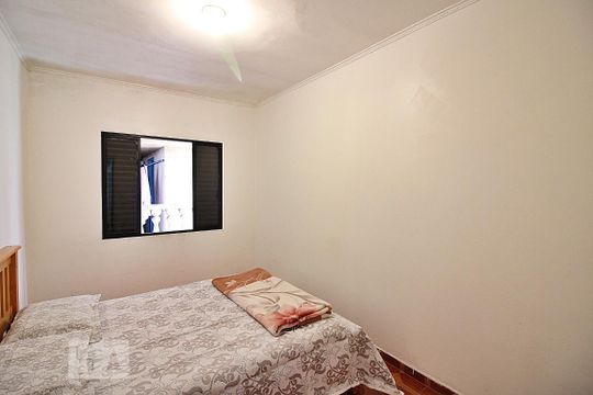 Quarto 2  de casa à venda com 4 quartos, 187m² em Jardim Copacabana, São Bernardo do Campo