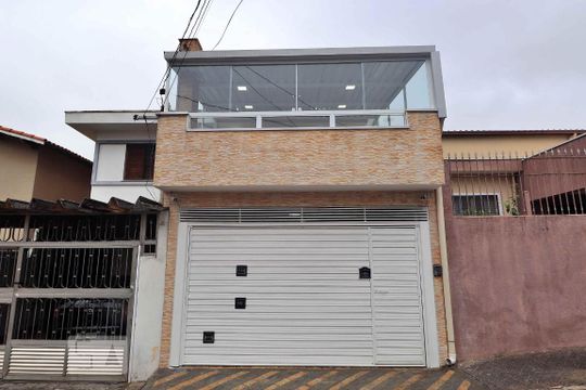 Fachada de casa à venda com 3 quartos, 278m² em Vila Floresta, Santo André
