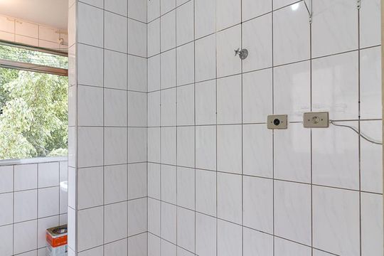 Cozinha de apartamento à venda com 2 quartos, 65m² em Jardim Adriana, Guarulhos