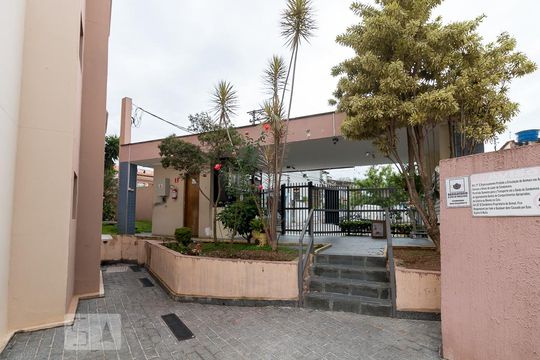 Portaria de apartamento à venda com 2 quartos, 65m² em Jardim Adriana, Guarulhos