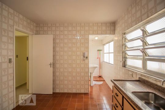 Cozinha de apartamento para alugar com 3 quartos, 72m² em Jabaquara, São Paulo