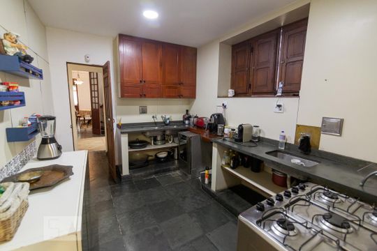 Cozinha de casa para alugar com 5 quartos, 350m² em Tijuca, Rio de Janeiro
