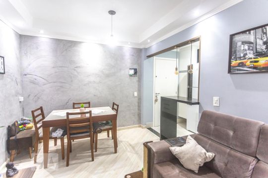 Sala de estar de apartamento para alugar com 2 quartos, 53m² em Nova Petrópolis, São Bernardo do Campo