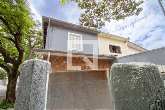 Fachada de casa à venda com 3 quartos, 220m² em Planalto Paulista, São Paulo