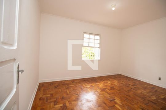 Quarto 1 de casa à venda com 3 quartos, 220m² em Planalto Paulista, São Paulo