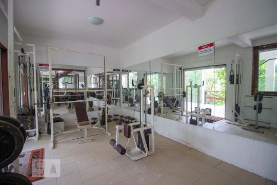 Academia de casa de condomínio à venda com 4 quartos, 700m² em Ivoturucaia, Jundiaí