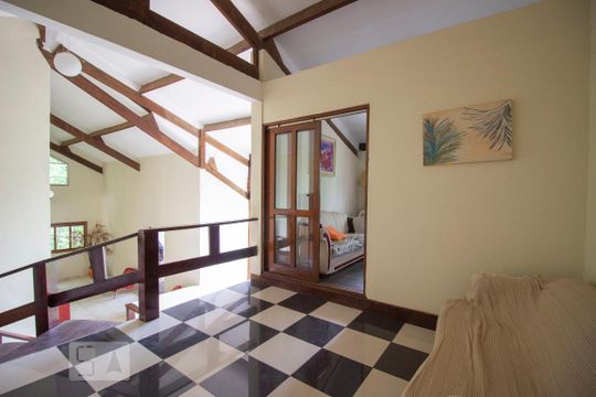 Sala de Estar de casa de condomínio à venda com 4 quartos, 700m² em Ivoturucaia, Jundiaí
