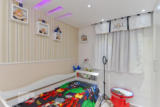 Quarto 2 de apartamento para alugar com 2 quartos, 48m² em Vila Bremen, Guarulhos