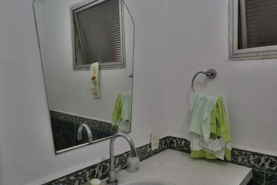 Lavabo de apartamento à venda com 4 quartos, 227m² em Pinheiros, São Paulo