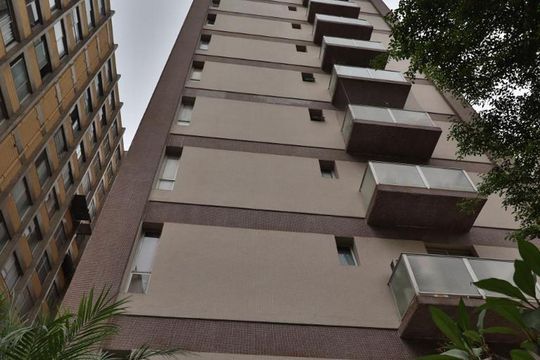 Fachada de apartamento para alugar com 4 quartos, 227m² em Pinheiros, São Paulo