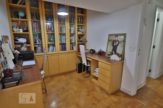 Escritório de apartamento para alugar com 4 quartos, 227m² em Pinheiros, São Paulo