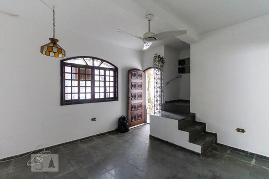 Casa para alugar com 3 quartos, 120m² em Ipiranga, São Paulo