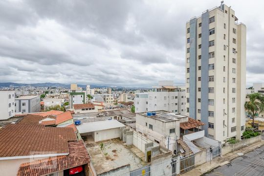 Vista de apartamento à venda com 3 quartos, 70m² em Monsenhor Messias, Belo Horizonte