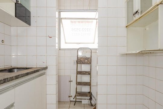 Cozinha de apartamento à venda com 3 quartos, 70m² em Monsenhor Messias, Belo Horizonte