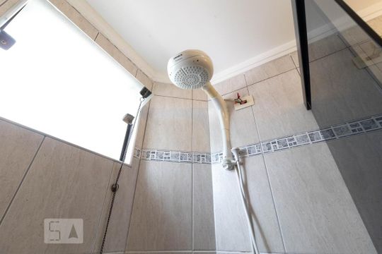 Banheiro 1 - Chuveiro Elétrico de apartamento à venda com 2 quartos, 86m² em Jardim Paraíso, São Paulo