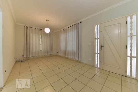 Casa à venda com 5 quartos, 220m² em Demarchi, São Bernardo do Campo
