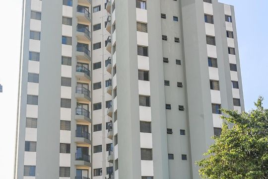 Fachada de apartamento à venda com 2 quartos, 58m² em Vila Polopoli, São Paulo