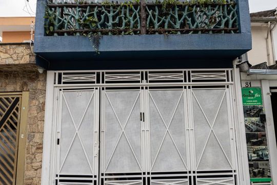 Fachada de casa à venda com 5 quartos, 280m² em Parque São Jorge, São Paulo