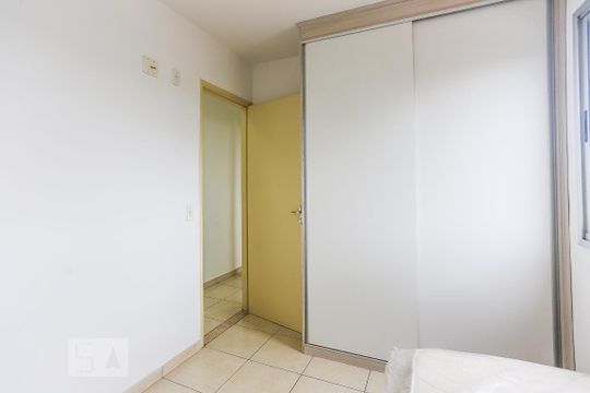 Quarto 1 de apartamento para alugar com 2 quartos, 50m² em Rio Pequeno, São Paulo