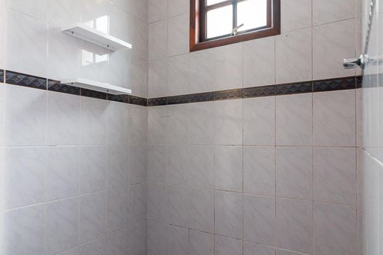 Banheiro quarto 3 suíte de casa à venda com 3 quartos, 254m² em Jardim Santa Cecília, Guarulhos