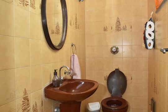 Lavabo de casa de condomínio à venda com 4 quartos, 450m² em Anil, Rio de Janeiro