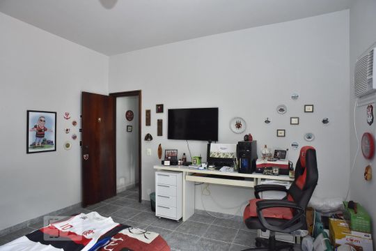 Suíte 1 de casa de condomínio para alugar com 4 quartos, 450m² em Anil, Rio de Janeiro