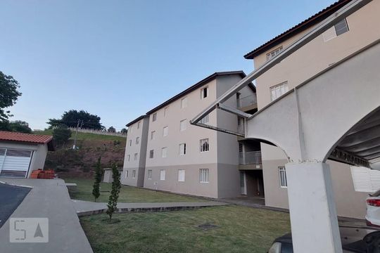 Fachada do bloco de apartamento para alugar com 2 quartos, 50m² em Recanto Quarto Centenário, Jundiaí