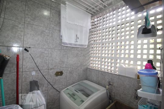 Área serviço de apartamento à venda com 2 quartos, 55m² em São José, São Caetano do Sul