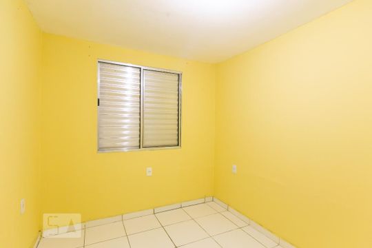 Quarto 2 de apartamento para alugar com 2 quartos, 52m² em Conjunto Residencial José Bonifácio, São Paulo