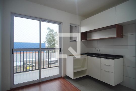 Cozinha de apartamento para alugar com 2 quartos, 62m² em Santo Afonso, Novo Hamburgo