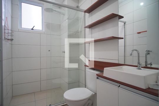 Banheiro de apartamento para alugar com 2 quartos, 62m² em Santo Afonso, Novo Hamburgo