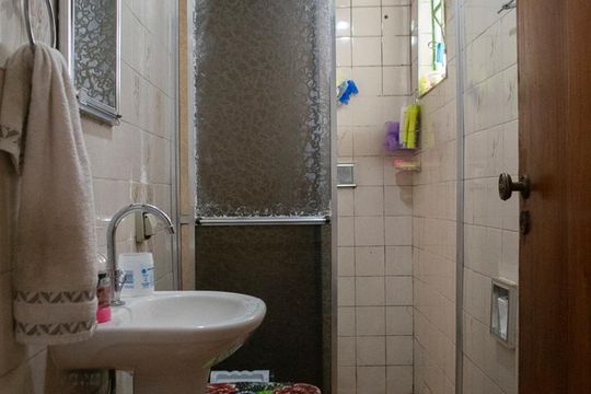 banheiro de casa à venda com 2 quartos, 500m² em Casa Verde Alta, São Paulo