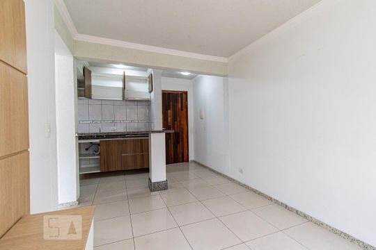 Sala de apartamento para alugar com 1 quarto, 55m² em Prado Velho, Curitiba