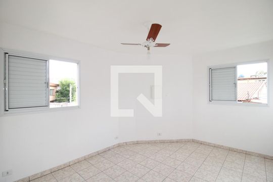 Quarto 1  de apartamento para alugar com 2 quartos, 60m² em Vila Granada, São Paulo