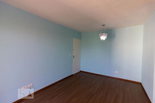 Sala de apartamento para alugar com 2 quartos, 56m² em Jardim Caiapia, Cotia