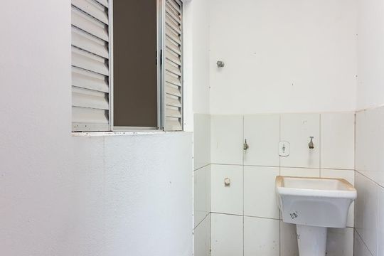 Área de Serviço de casa para alugar com 1 quarto, 40m² em Mutinga, Osasco