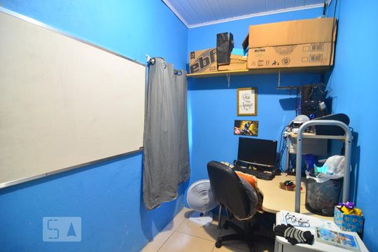Quarto 1 de casa para alugar com 3 quartos, 60m² em Mathias Velho, Canoas