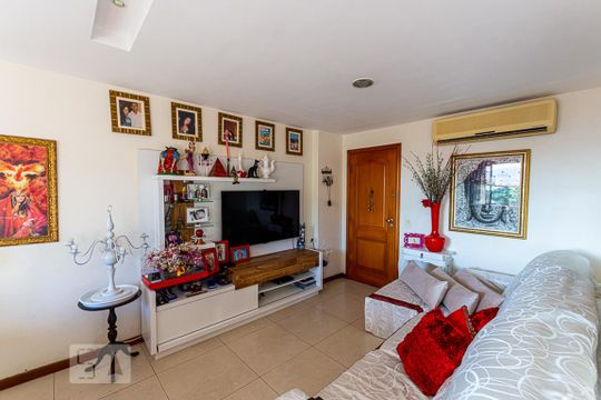 Apartamento à venda com 4 quartos, 239m² em Gragoatá, Niterói