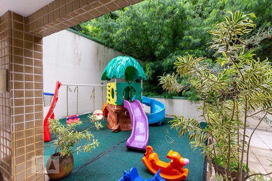 Área Comum - Playground de apartamento à venda com 4 quartos, 239m² em Gragoatá, Niterói