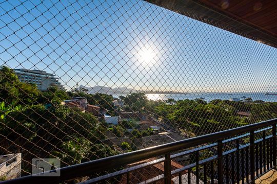 Suite 1 de apartamento à venda com 4 quartos, 239m² em Gragoatá, Niterói